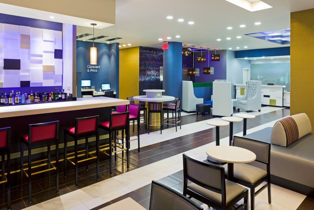 Fairfield Inn & Suites By Marriott New York Queens/Queensboro Bridge Eksteriør billede